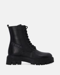 SKÓRZANE CZARNE WORKERY A017LEBLOBB082. Czarne botki Venezia, bez wzorów, ze skóry, bez obcasa, bez zapięcia. Za 399.00 zł.