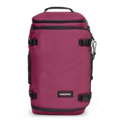 Torba sportowa konwertowalna z kieszonką Eastpak Carry. Czerwone torby sportowe Eastpak, bez wzorów. W wyprzedaży za 379.65 zł.