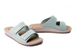 INBLU AG-15 020 verdino, klapki damskie. Zielone klapki Inblu, bez wzorów, bez obcasa, bez zapięcia. Za 74.99 zł.