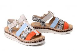 RIEKER V7904-90 multi, sandały damskie. Sandały Rieker, bez wzorów, bez obcasa, bez zapięcia. Za 349.90 zł.