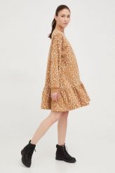 Femi Stories sukienka Tabi kolor brązowy mini oversize. Brązowe sukienki Femi Stories, l, bez wzorów, z dzianiny, bez kołnierzyka, bez ramiączek, mini, oversize. W wyprzedaży za 209.99 zł.