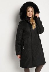 Czarna Klasyczna Kurtka Parka z Kapturem z Futerkiem Essoria. Czarne kurtki Born2be, plus size, bez wzorów, z jeansu, klasyczne, z kapturem. Za 229.99 zł.