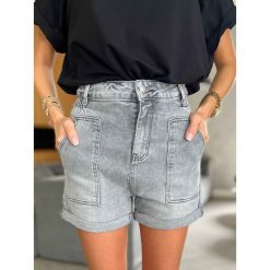 Shorts Island Grey. Szare szorty ClothStore, bez wzorów, z bawełny. W wyprzedaży za 59.50 zł.