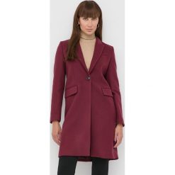 Twinset płaszcz wełniany kolor fioletowy przejściowy. Czerwone płaszcze Twinset, bez wzorów, z wełny, klasyczne, bez kaptura. Za 1,879.90 zł.