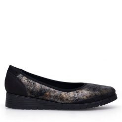 Baleriny Go Soft. Czarne baleriny GO SOFT, bez wzorów, bez obcasa, bez zapięcia. Za 143.99 zł.