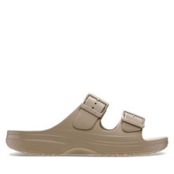 Klapki Crocs. Brązowe klapki Crocs, bez wzorów, bez obcasa, bez zapięcia. Za 169.99 zł.