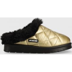 Love Moschino kapcie kolor złoty. Żółte kapcie Love Moschino, bez wzorów, z gumy. W wyprzedaży za 379.99 zł.