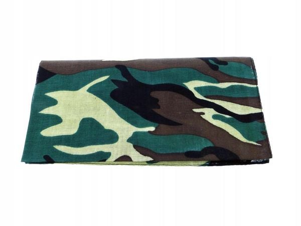 Chusta bandana kamuflaż. Zielone chusty MFH MAX FUCHS, bez wzorów, z bawełny. Za 13.99 zł.
