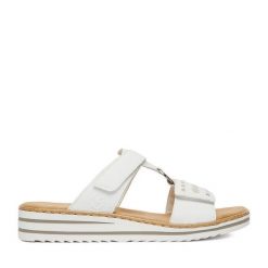 Klapki Rieker. Białe klapki Rieker, bez wzorów, bez obcasa, bez zapięcia. Za 299.99 zł.