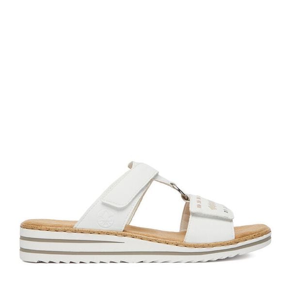 Klapki Rieker. Białe klapki Rieker, bez wzorów, bez obcasa, bez zapięcia. Za 299.99 zł.