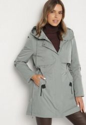 Zielona Klasyczna Kurtka Parka z Kapturem i Ściągaczem w Talii Tulasira. Zielone płaszcze Born2be, l, bez wzorów, z jeansu, klasyczne, z kapturem. Za 219.99 zł.