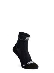 Skarpety do biegania damskie X-Socks Trail Run Energy 4.0. Czarne skarpetki X-Socks, bez wzorów, z elastanu. Za 70.00 zł.
