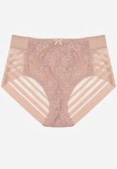 Różowe Majtki Figi z Wysokim Stanem Zdobione Koronką i Siateczką Helieth. Czerwone figi Born2be, z aplikacjami, z koronki, z podwyższonym stanem. Za 19.99 zł.