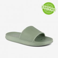 Klapki damskie Coqui Tora. Zielone klapki Coqui, bez wzorów, z materiału, bez obcasa, bez zapięcia. Za 116.99 zł.