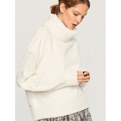 Bluza z dzianinowymi rękawami - Kremowy. Bluzy bez kaptura marki Reserved. Za 119.99 zł.