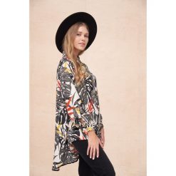 Koszula Damska Satya BS Dva 133. Koszule blue shadow, bez wzorów, z satyny, wakacyjne, z asymetrycznym kołnierzem, bez ramiączek. Za 279.90 zł.