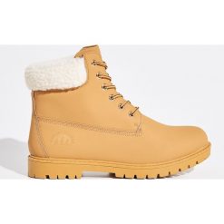 Buty trekkingowe - Brązowy. Buty trekkingowe marki DOMYOS. W wyprzedaży za 69.99 zł.