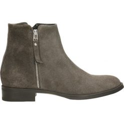 Botki NEVIA. Botki marki Gino Rossi. W wyprzedaży za 299.90 zł.