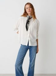 OPUS Bluzka w kolorze białym rozmiar: 42. Białe bluzki Opus, bez wzorów, bez kołnierzyka, bez ramiączek. Za 130.99 zł.