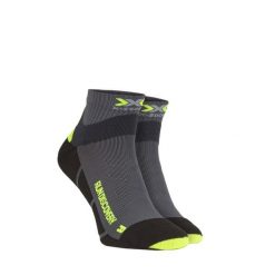 Skarpety biegowe X-Socks Run Discovery 4.0. Czarne skarpetki X-Socks, bez wzorów. Za 90.00 zł.