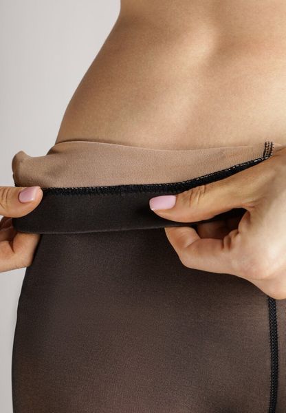 Czarne Ocieplane Rajstopy Linefra. Czarne rajstopy Born2be, bez wzorów, z jeansu. Za 59.99 zł.