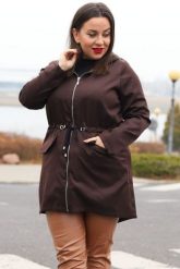 KURTKA parka z kapturem na podszewce ASIA brązowa PROMOCJA. Brązowe kurtki KARKO, na jesień, l, bez wzorów, z elastanu, z kapturem. Za 159.50 zł.