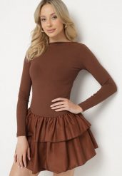 Brązowa Rozkloszowana Sukienka z Długim Rękawem i Falbanką Reonaria. Brązowe sukienki Born2be, na co dzień, bez wzorów, eleganckie, bez kołnierzyka, bez ramiączek, mini, rozkloszowane. W wyprzedaży za 84.99 zł.