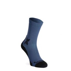 Skarpety biegowe X-Socks Run Discover Crew. Niebieskie skarpetki X-Socks, bez wzorów, trekkingowe. Za 80.99 zł.