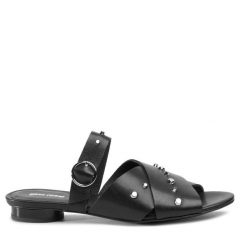 Klapki Gino Rossi. Czarne klapki Gino Rossi, bez wzorów, bez obcasa, bez zapięcia. Za 259.99 zł.
