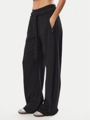 Adidas Spodnie dresowe Premium Essentials Firebird KR4518 Czarny Relaxed Fit. Czarne spodnie dresowe adidas, bez wzorów, z bawełny. Za 439.99 zł.