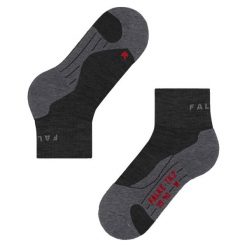 Krótkie skarpety damskie Falke TK2 Explore. Szare skarpetki Falke, bez wzorów, z elastanu. Za 139.00 zł.