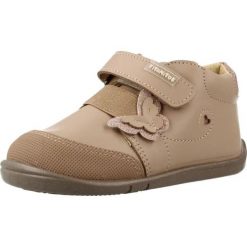 Buty TITANITOS L500 ALMUSSAFER BOTIN ALMUSSAFER Beżowy. Brązowe trekkingi TITANITOS, bez wzorów, ze skóry, bez zapięcia, trekkingowe. Za 223.99 zł.