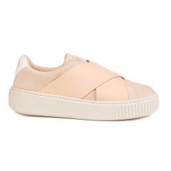 PUMA Platform X Wns ZLN 0487 – Damskie trampki z zamszu. Czerwone trampki Puma, bez wzorów, bez zapięcia. Za 349.99 zł.