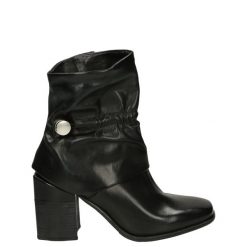 BOTKI Z KWADRATOWYM NOSKIEM 585204 NER. Botki Venezia, bez wzorów, ze skóry, bez obcasa, bez zapięcia. Za 399.00 zł.