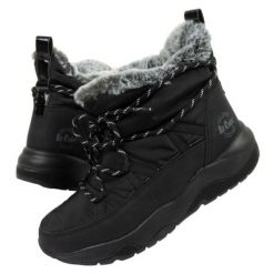 Buty Lee Cooper LCJ-24-03-3063L czarne. Czarne śniegowce bez wzorów, z materiału, przed kolano, bez zapięcia. Za 329.02 zł.