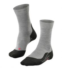 Skarpetki damskie Falke TK5. Czarne skarpetki Falke, bez wzorów, z materiału. Za 150.00 zł.
