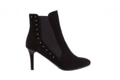 Botki Bayla-097 31 Czarny, Skóra naturalna. Czarne botki Bayla, bez wzorów, z gumy, eleganckie, bez obcasa, na szpilce, bez zapięcia. W wyprzedaży za 99.00 zł.