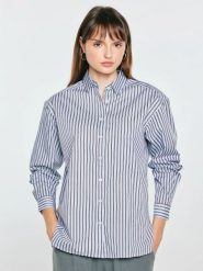 Koszula damska w kontrastowe paski niebieska tinisa 400. Niebieskie koszule BIG STAR, l, bez wzorów, z bawełny, klasyczne, bez kołnierzyka, bez ramiączek. Za 229.99 zł.