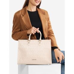 Torebka Nine West. Białe torebki klasyczne Nine West, bez wzorów, klasyczne, bez dodatków. Za 299.99 zł.