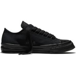 Buty sportowe Converse Chuck Taylor Throwback. Czarne buty treningowe Converse, bez wzorów, z materiału, bez zapięcia. Za 590.00 zł.