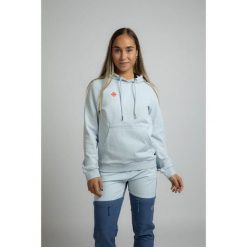 Bluza Arasil: wygoda i swobodny styl z regulowanym kapturem i kieszenią kangurko. Zielone bluzy IZAS, m, bez wzorów, bez ramiączek, z kapturem. Za 313.00 zł.