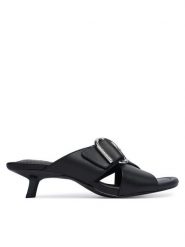 HUGO Klapki Amaryl 50563662 Czarny. Czarne klapki Hugo, bez wzorów, ze skóry, bez obcasa, bez zapięcia. Za 899.99 zł.