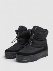 Pepe Jeans FOOTWEAR Botki zimowe "Kore Snow" w kolorze czarnym rozmiar: 39. Czarne botki Pepe Jeans FOOTWEAR, bez wzorów, z jeansu, bez obcasa, na platformie, bez zapięcia. Za 237.73 zł.