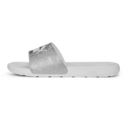 Klapki damskie Puma Cool Cat 20 Wns. Szare klapki Puma, bez wzorów, z materiału, sportowe, bez obcasa, bez zapięcia. Za 128.00 zł.
