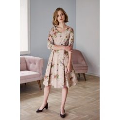 Sukienka Lotis Orme beżowa 32. Sukienki marki Marie Zélie. W wyprzedaży za 382.90 zł.