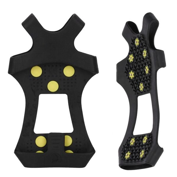 Nakładki antypoślizgowe na buty mini raczki. Buty trekkingowe 4FIZJO, bez wzorów, bez zapięcia, trekkingowe. Za 49.99 zł.