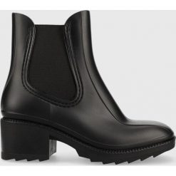 Answear Lab kalosze damskie kolor czarny. Czarne kalosze Answear Lab, bez wzorów, z materiału, bez zapięcia. Za 219.99 zł.