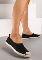 Czarne Espadryle na Płaskiej Podeszwie w Stylu Boho Dimzela. Czarne espadryle Renee, z aplikacjami, z jeansu, boho, z okrągłym noskiem, bez obcasa, na płaskiej podeszwie. W wyprzedaży za 50.99 zł.