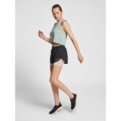 Spodenki Sportowe Hummel Hmlmt Track 2 In 1 Shorts. Czarne szorty sportowe Hummel, bez wzorów, do piłki nożnej. Za 229.00 zł.