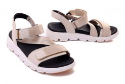 RIEKER Revolution V8406-60 beige, sandały damskie. Brązowe sandały Rieker, bez wzorów, bez obcasa, bez zapięcia. Za 349.90 zł.